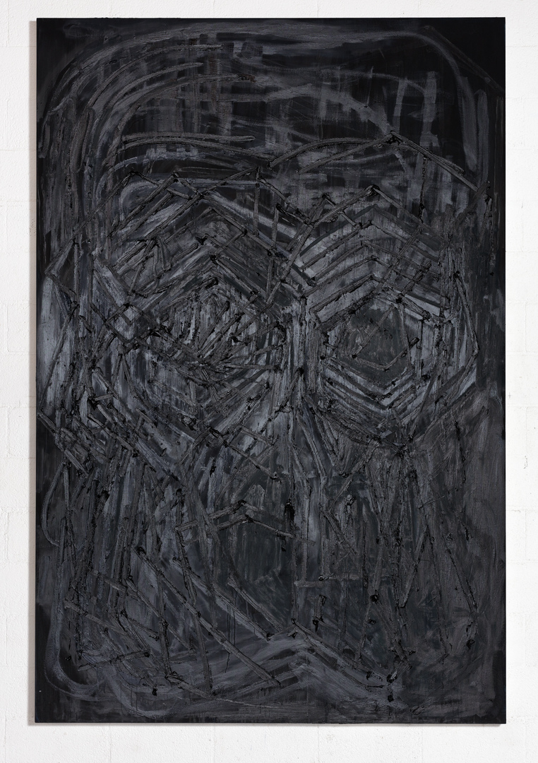 托马斯Houseago Untitled(黑色画6),2015 - 2016年,木炭,粉笔和油画颜料在画布上安装