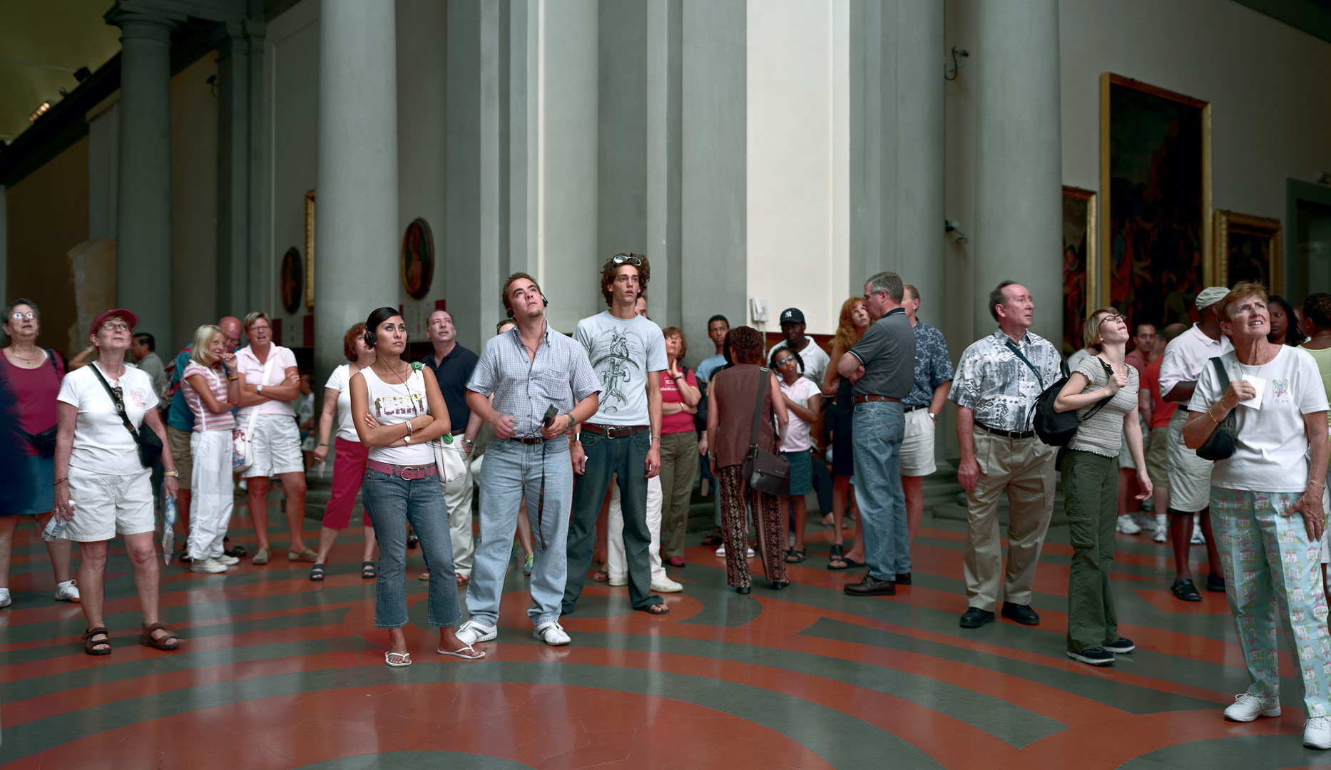 托马斯年代truth - Audience 5 (Galleria Dell'Accademia), Florenz, 2004, chromogenic print