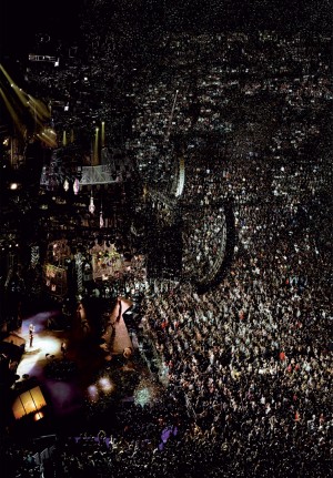 一个ndreas Gursky - Madonna I, 2001, chromogenic print