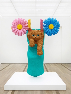 Jeff Koons  - 猫晾衣绳（Aqua），1994-2001，旋转模塑聚乙烯