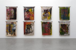 奥斯卡·穆里罗-今天，2014-2015，油画和石墨在帆布和亚麻布上与钢
